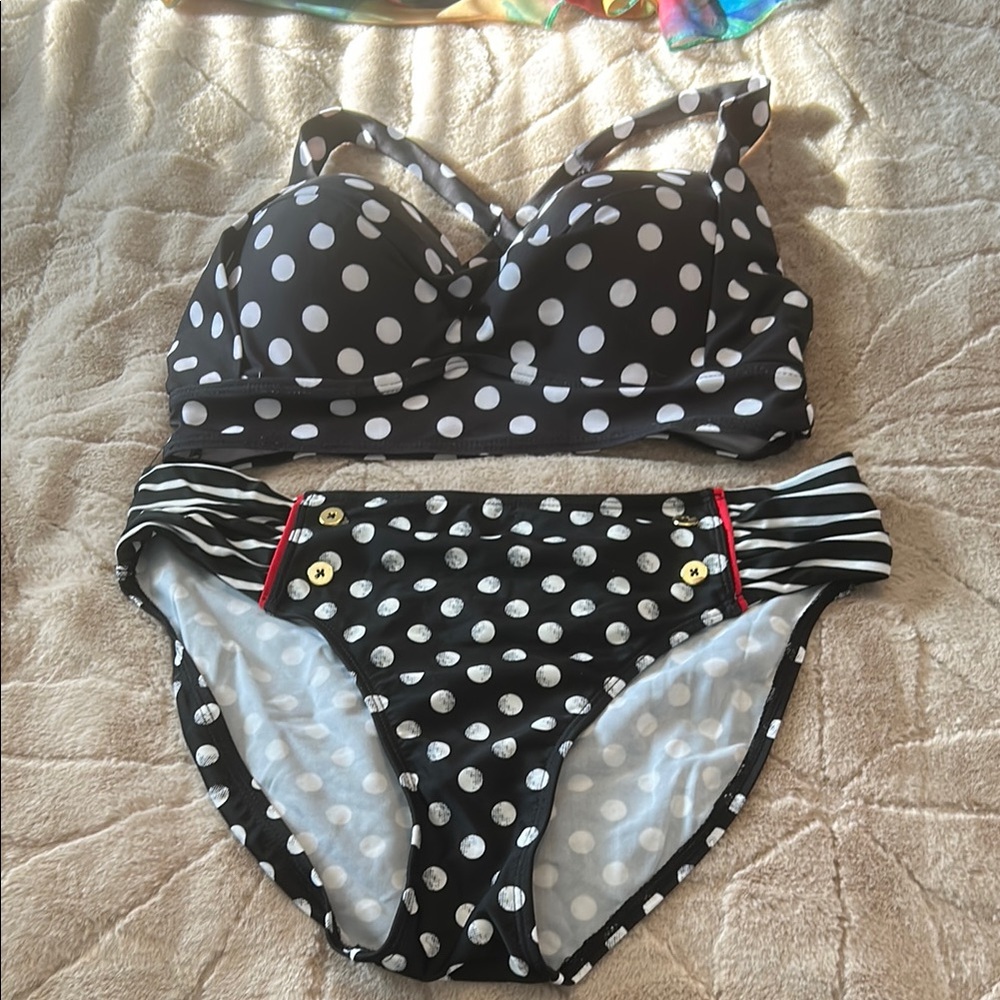 # 4 Pinup style Polka Dot Bikini Set
